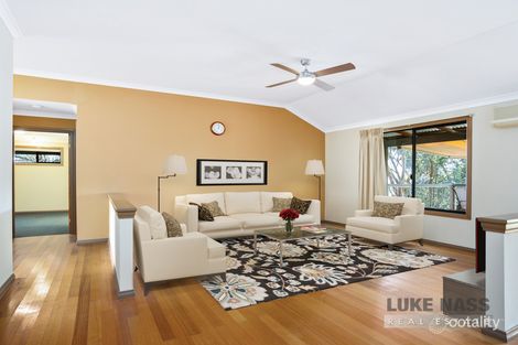 Property photo of 21 Hilltop Place Kelmscott WA 6111