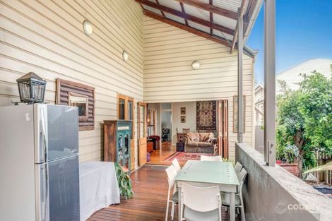 Property photo of 378 Bennetts Road Norman Park QLD 4170