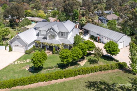 Property photo of 35 Ross Watt Road Gisborne VIC 3437