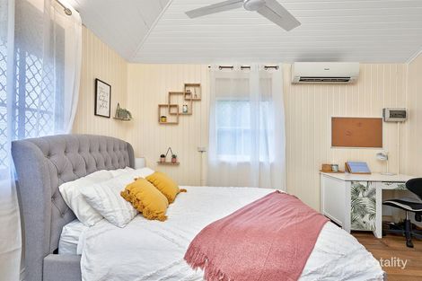 Property photo of 6-8 Mason Street Stratford QLD 4870