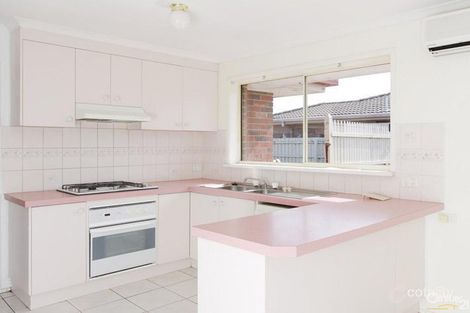 Property photo of 58 Dunbarton Drive Pakenham VIC 3810