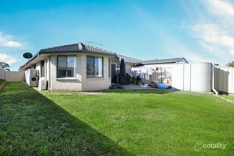 Property photo of 2/67 Casey Drive Hunterview NSW 2330