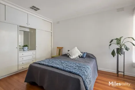 Property photo of 1/66 Yarra Street Heidelberg VIC 3084