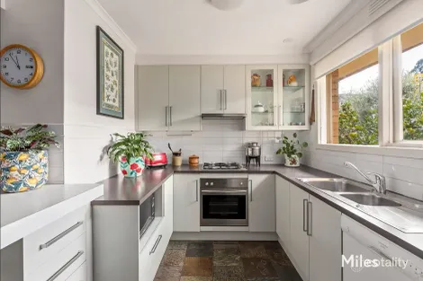 Property photo of 1/66 Yarra Street Heidelberg VIC 3084