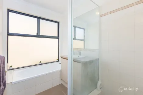 Property photo of 27 Newell Loop Gosnells WA 6110