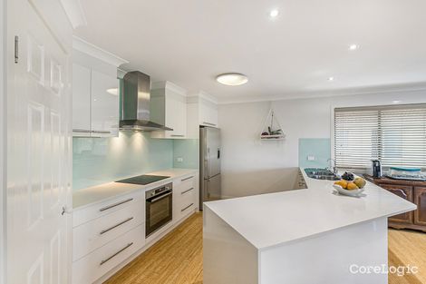 Property photo of 22 Parkway Place Kenmore QLD 4069