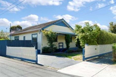 Property photo of 1 Lovelace Street Preston VIC 3072