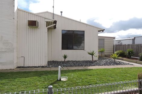 Property photo of 23 Steven Crescent Ararat VIC 3377