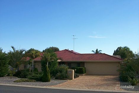 40 Oakmont Ave, Meadow Springs, WA 6210