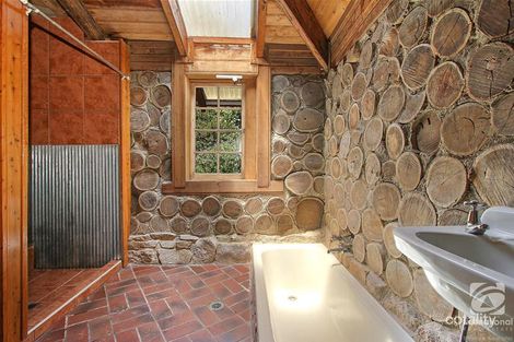 Property photo of 37 Malakoff Road Beechworth VIC 3747