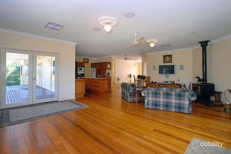 Property photo of 22 Yuruga Drive Macclesfield VIC 3782