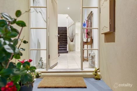 Property photo of 5/4-5 Nepean Highway Seaford VIC 3198