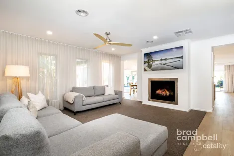 Property photo of 11 Wendouree Drive Kialla VIC 3631