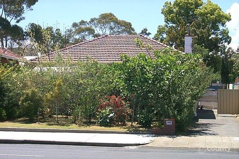 390 Berwick St, St James, WA 6102
