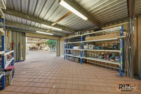 Property photo of 5 Cadoux Loop Hocking WA 6065