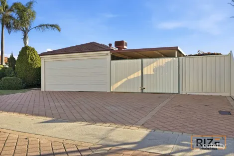 Property photo of 5 Cadoux Loop Hocking WA 6065