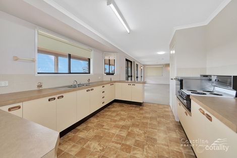 Property photo of 2 Logan Road Innes Park QLD 4670