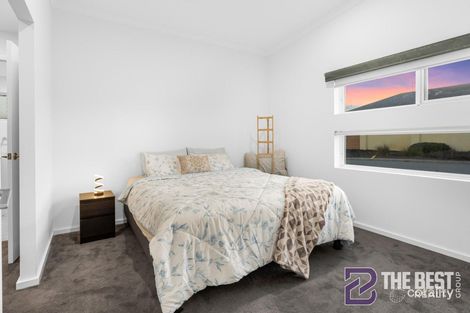 Property photo of 28 Hyacinth Drive Piara Waters WA 6112