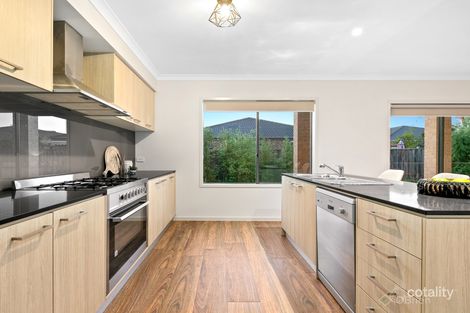 Property photo of 53 Goulburn Street Cranbourne East VIC 3977