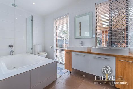 Property photo of 5 Shipton Place Willetton WA 6155