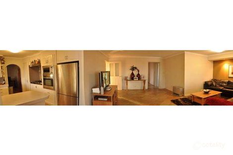 Property photo of 10 Lucken Place Bibra Lake WA 6163