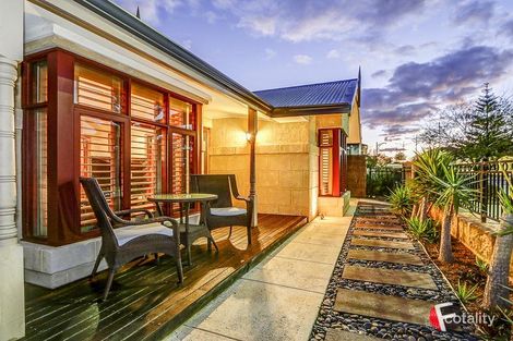 Property photo of 21 O'Mara Boulevard Iluka WA 6028