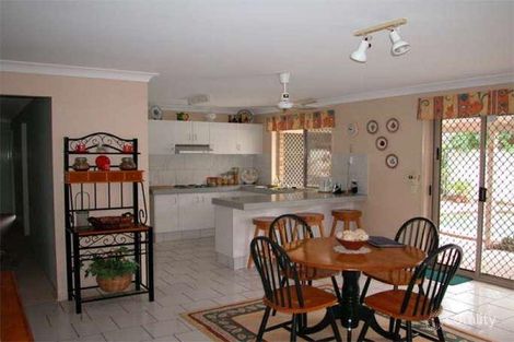 Property photo of 4 Adaminaby Drive Helensvale QLD 4212