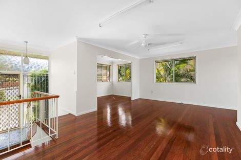 Property photo of 25 Cresthaven Drive Mansfield QLD 4122