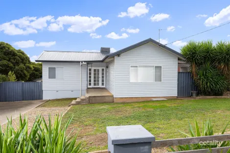 97 Ashmont Ave, Ashmont, NSW 2650