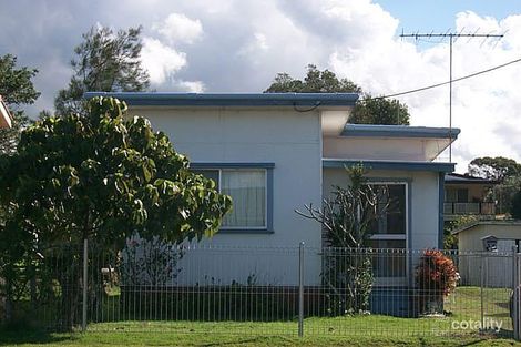 24 Cook St, Golden Beach, QLD 4551