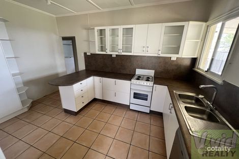 Property photo of 16 Joan Street Mornington QLD 4825