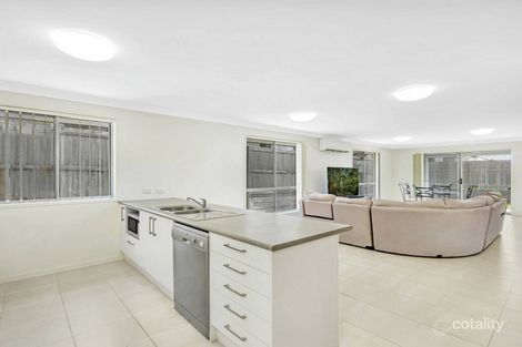 Property photo of 5 Hallvard Crescent Augustine Heights QLD 4300