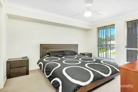 Property photo of 5 Hallvard Crescent Augustine Heights QLD 4300