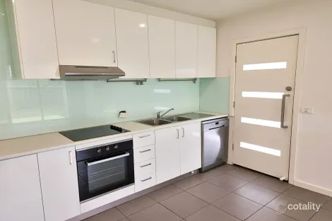 Property photo of 3/89 Purinuan Road Reservoir VIC 3073