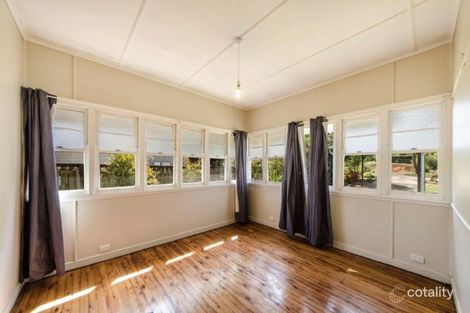 Property photo of 17 Mary Street Mount Lofty QLD 4350