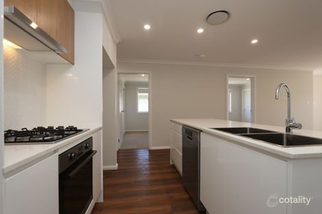 Property photo of 6 Duchess Place Goulburn NSW 2580