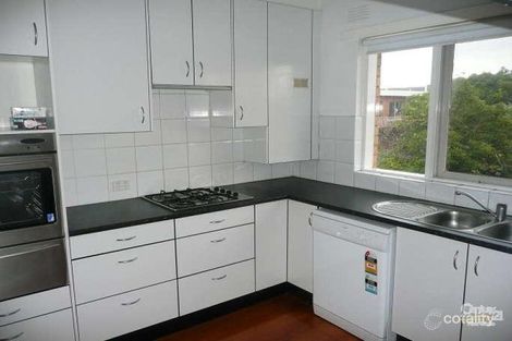 17/45a Ormond Esp, Elwood, VIC 3184