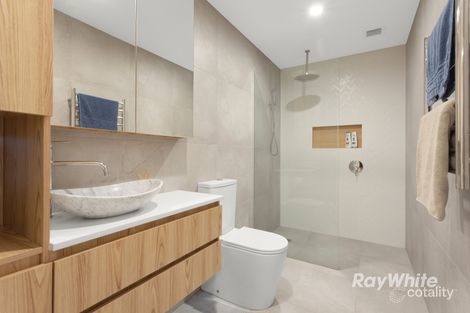 Property photo of 104/21 Rothschild Street Glen Huntly VIC 3163