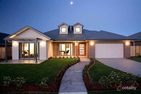 Property photo of 38 Renwick Drive Renwick NSW 2575