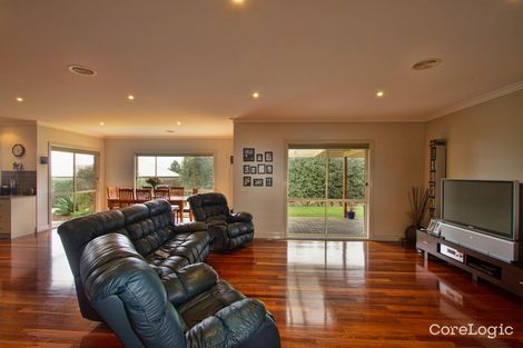 Property photo of 3 Boyd Court Romsey VIC 3434