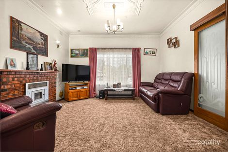 Property photo of 5 Holt Street Ardeer VIC 3022