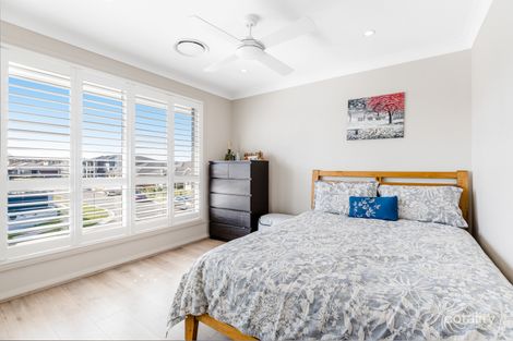 Property photo of 2 Landholder Road Carnes Hill NSW 2171