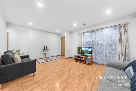 Property photo of 6 Mayruck Rise Hampton Park VIC 3976