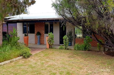 Property photo of 8 Signet Court Wannanup WA 6210