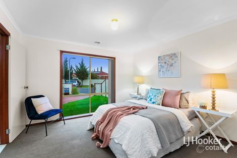 Property photo of 5 Shelley Place Hoppers Crossing VIC 3029