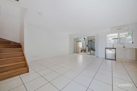 Property photo of 4/96 Dickenson Street Carina QLD 4152