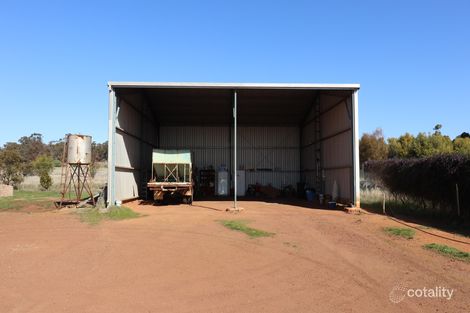 Property photo of 275 Lydeker Way Narrogin WA 6312