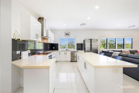 Property photo of 11 Eyries Court Little Mountain QLD 4551