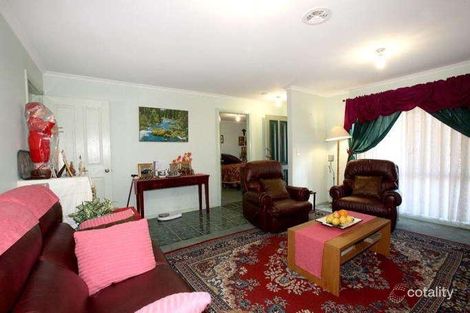 Property photo of 6 Groome Court Altona Meadows VIC 3028