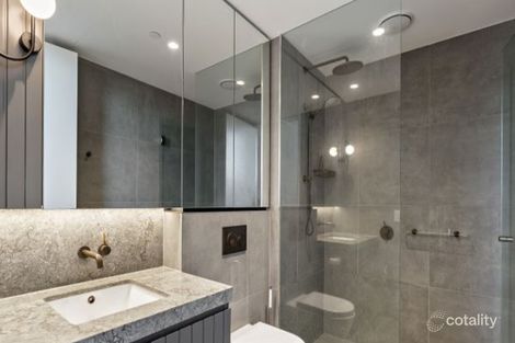 Property photo of 105/240 McKinnon Road McKinnon VIC 3204